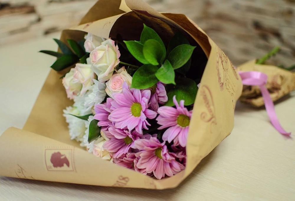 Букет цветов из: Розы и Хризантемы в Мелиховской