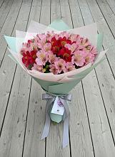 Букет цветов из:  Альстромерии #REPLACE_PRED# Мелиховской