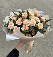 Букет Кремовые розы Латте в Мелиховской