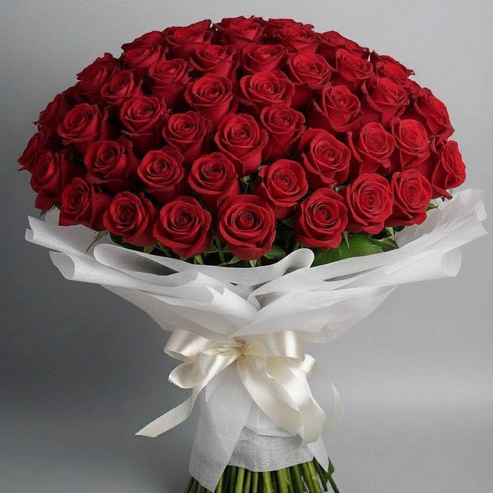 Букет 101 Красная роза Блэк Мэджик в Мелиховской