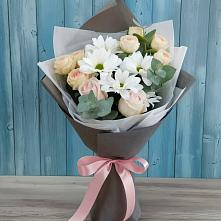 Букет цветов из:  Хризантемы и Розы в Мелиховской