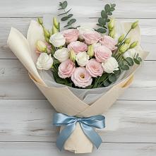 Букет цветов из:  Лизиантусы #REPLACE_PRED# Мелиховской