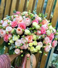 Букет цветов из:  Розы #REPLACE_PRED# Мелиховской