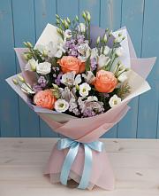 Букет цветов из:  Лизиантусы, Розы, Альстромерии и Гипсофила #REPLACE_PRED# Мелиховской