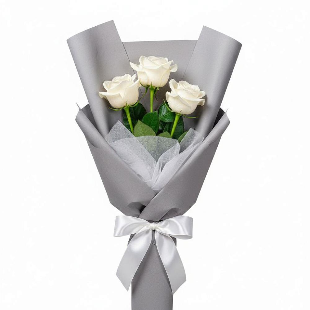 Букет 3 белые розы в Мелиховской
