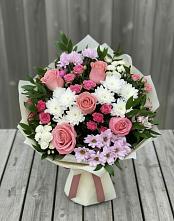 Букет цветов из:  Альстромерии, Гвоздики, Розы и Хризантемы в Мелиховской