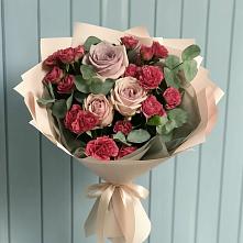 Букет цветов из:  Гвоздики и Розы #REPLACE_PRED# Мелиховской