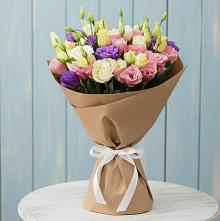 Букет цветов из:  Лизиантусы в Мелиховской